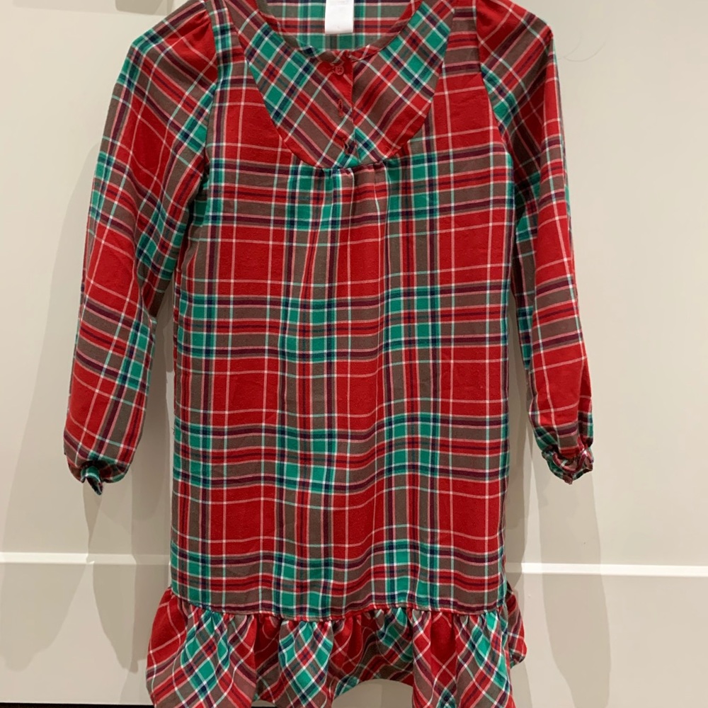 Girls’ dress 🎄